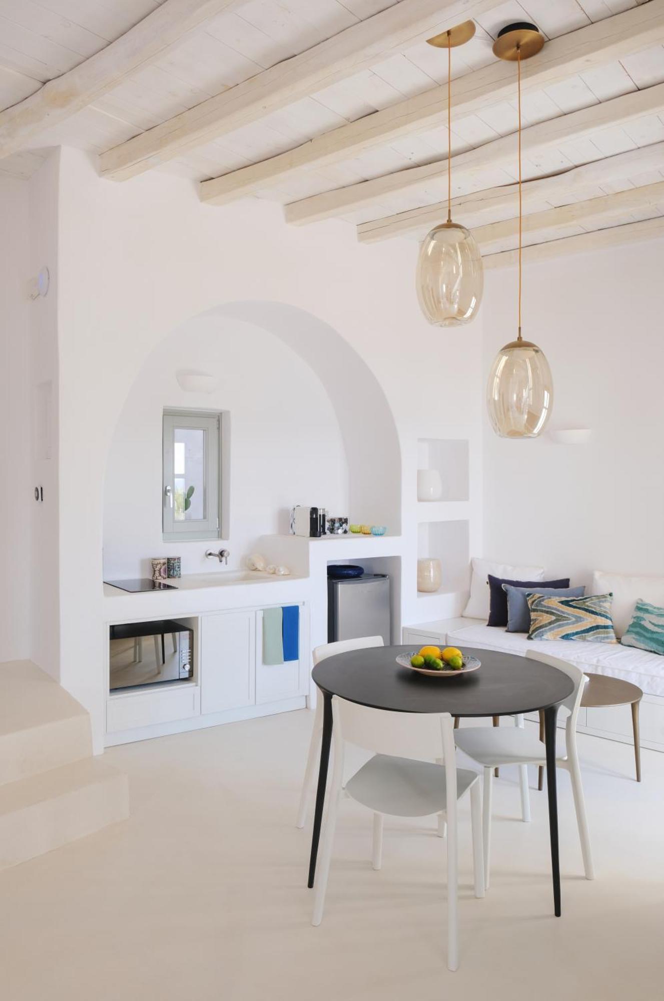 Odyssey Rock Milos Sunset Suites Plaka  Bagian luar foto