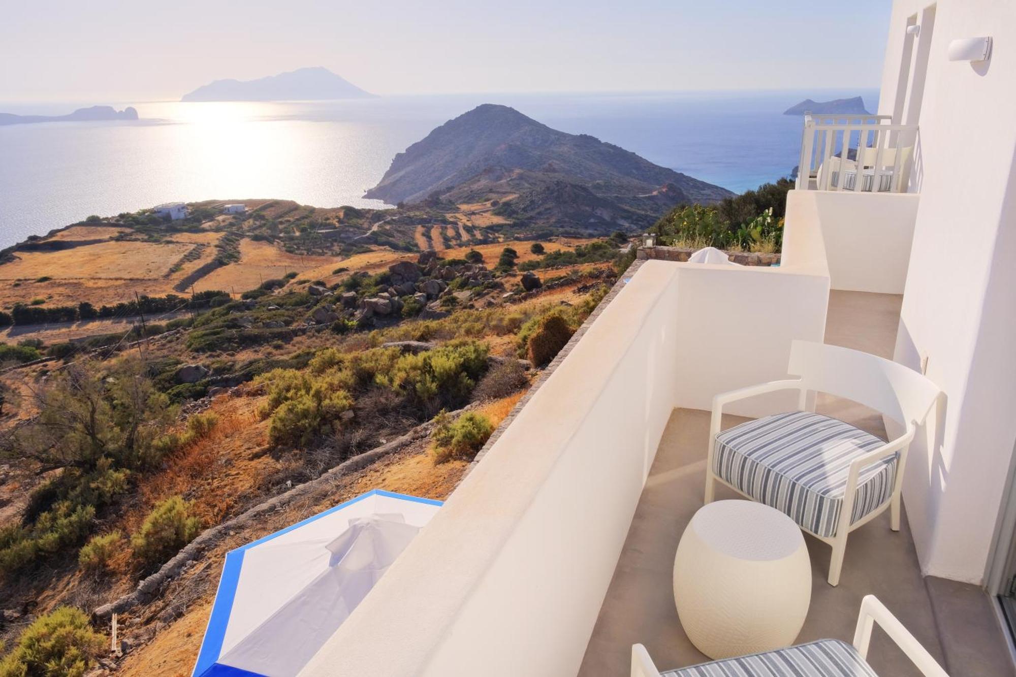 Odyssey Rock Milos Sunset Suites Plaka  Ruang foto
